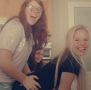 Meet your Posher, Emma